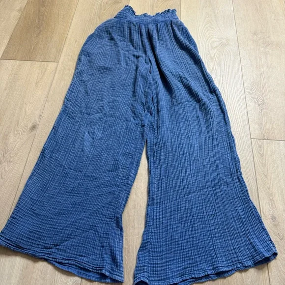 Women's Blue Wide-Leg Pants - Picture 3 of 6